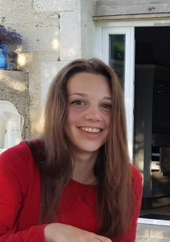 Cours particuliers d'enseignement primaire, français ou histoire avec Coline