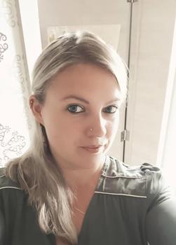 Cours particuliers d'enseignement primaire, aide aux devoirs ou français avec Marion