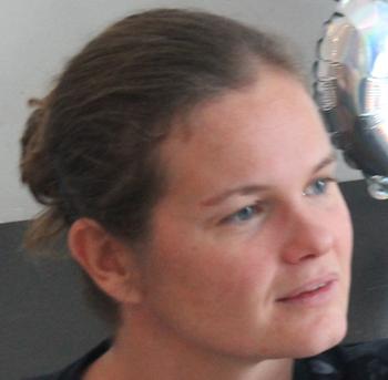 Cours particuliers de néerlandais, enseignement primaire ou aide aux devoirs avec Katrien