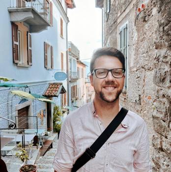 Cours particuliers de français ou grec avec Lieven