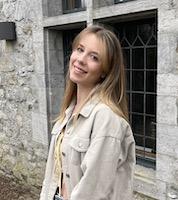 Cours particuliers de néerlandais langue étrangère, anglais ou français avec Tabatha