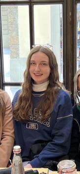 Cours particuliers d'enseignement primaire, mathématiques ou anglais avec Evelien