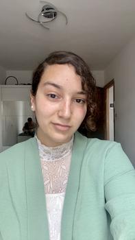 Cours particuliers d'enseignement primaire ou aide aux devoirs avec Meriam