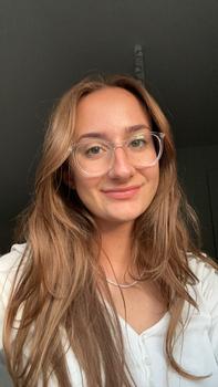 Cours particuliers de mathématiques, économie ou anglais avec Julia