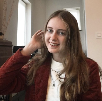 Cours particuliers d'enseignement primaire, néerlandais langue étrangère ou aide aux devoirs avec Manon
