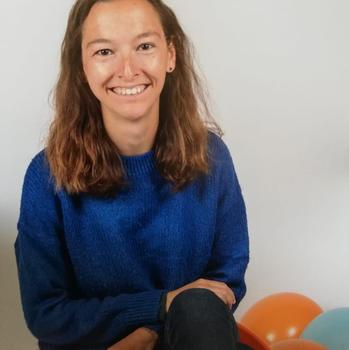 Cours particuliers de mathématiques, enseignement primaire ou aide aux devoirs avec Leonie