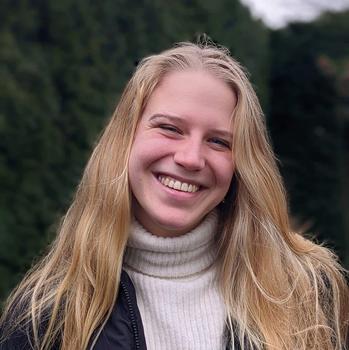 Cours particuliers de mathématiques, cours de méthodologie ou PowerPoint avec Hannelore