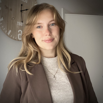 Cours particuliers d'enseignement primaire, géographie ou néerlandais avec Tessa